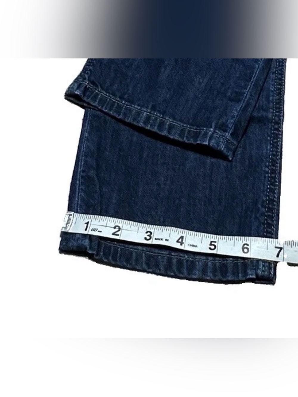 Joe's Jeans Mid Rise Boyfriend Destructed Cotton Dark Blue Denim Women’s Size 29 - Picture 9 of 11